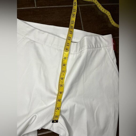 Spanx On-the-Go Ankle Slim Straight Classic white Pants Sz large - Picture 11 of 12